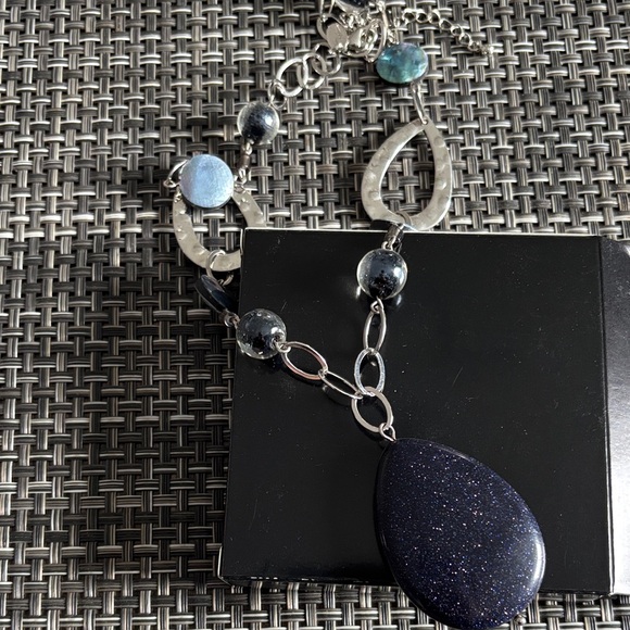Lia Sophia Silver and Blue Necklace Set - Picture 3 of 3